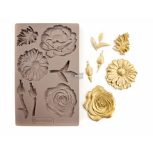 Load image into Gallery viewer, Redesign Décor Moulds® 5&quot;x8&quot; - In The Garden
